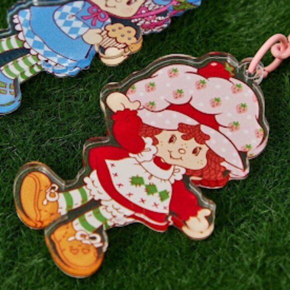 Strawberry Shortcake and Friends Acrylic Keychain (H19) - Picture 3 of 4